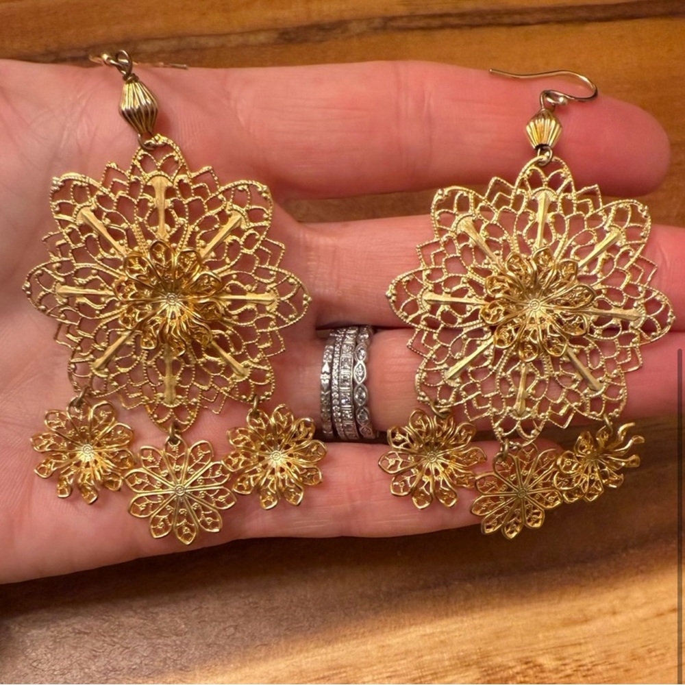 14K Gold Plated NEW Filigree earrings. Made in NYC
